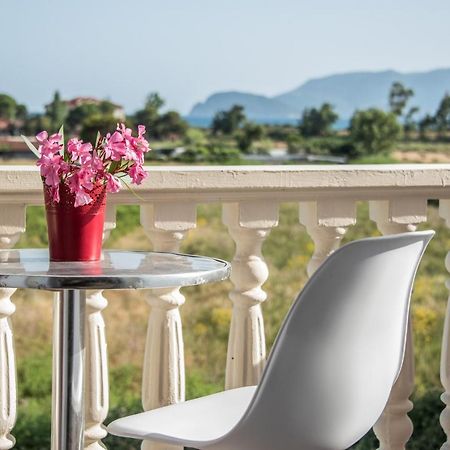 Avyssos Residents Aparthotel Kalamákion Екстериор снимка