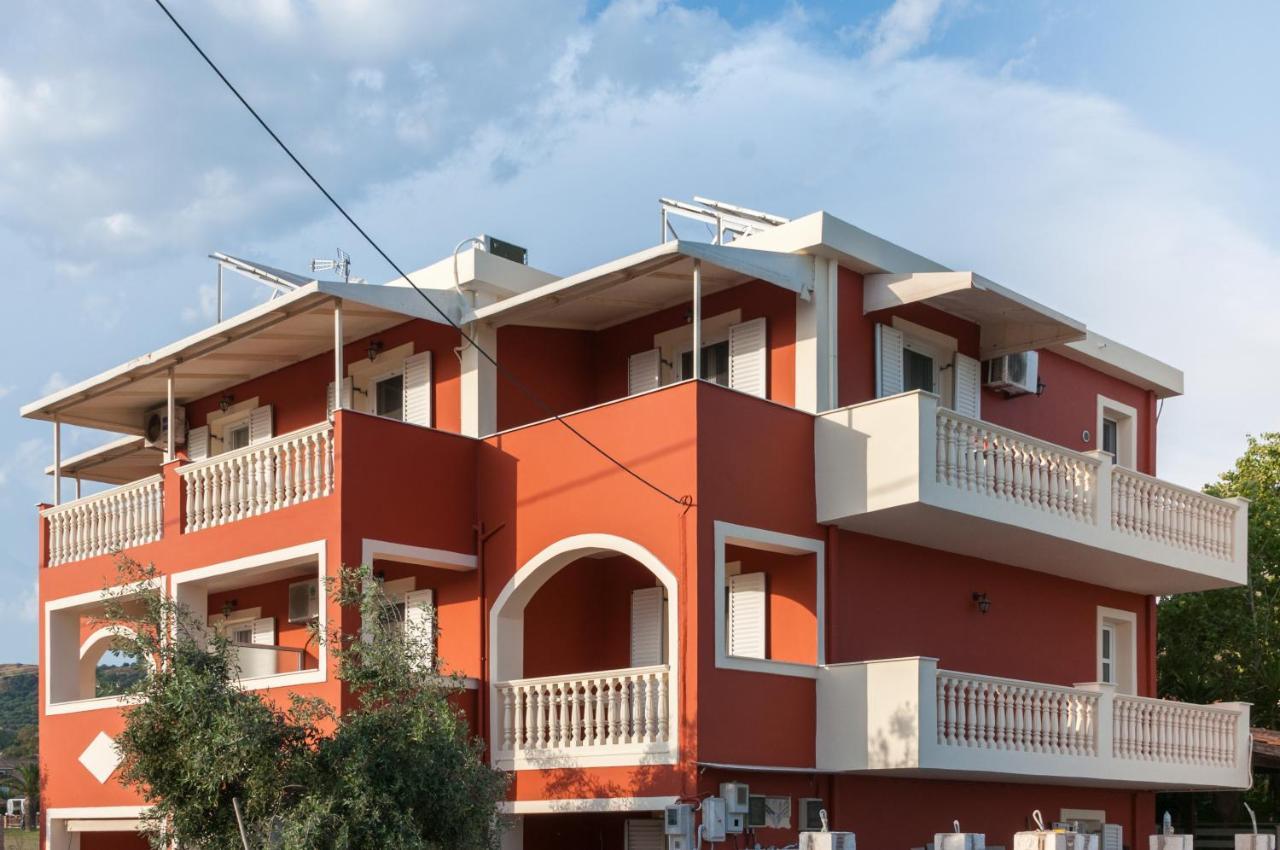 Avyssos Residents Aparthotel Kalamákion Екстериор снимка