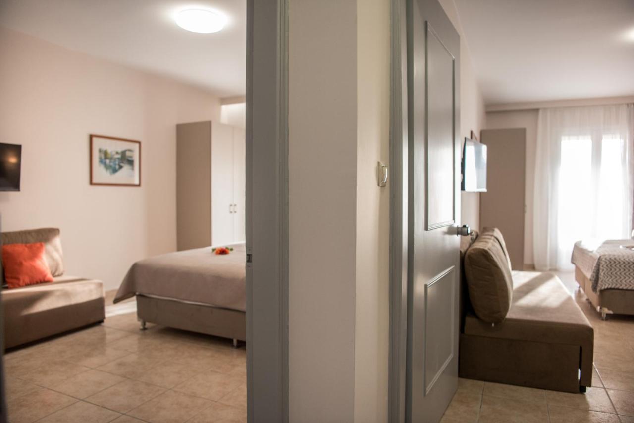 Avyssos Residents Aparthotel Kalamákion Екстериор снимка