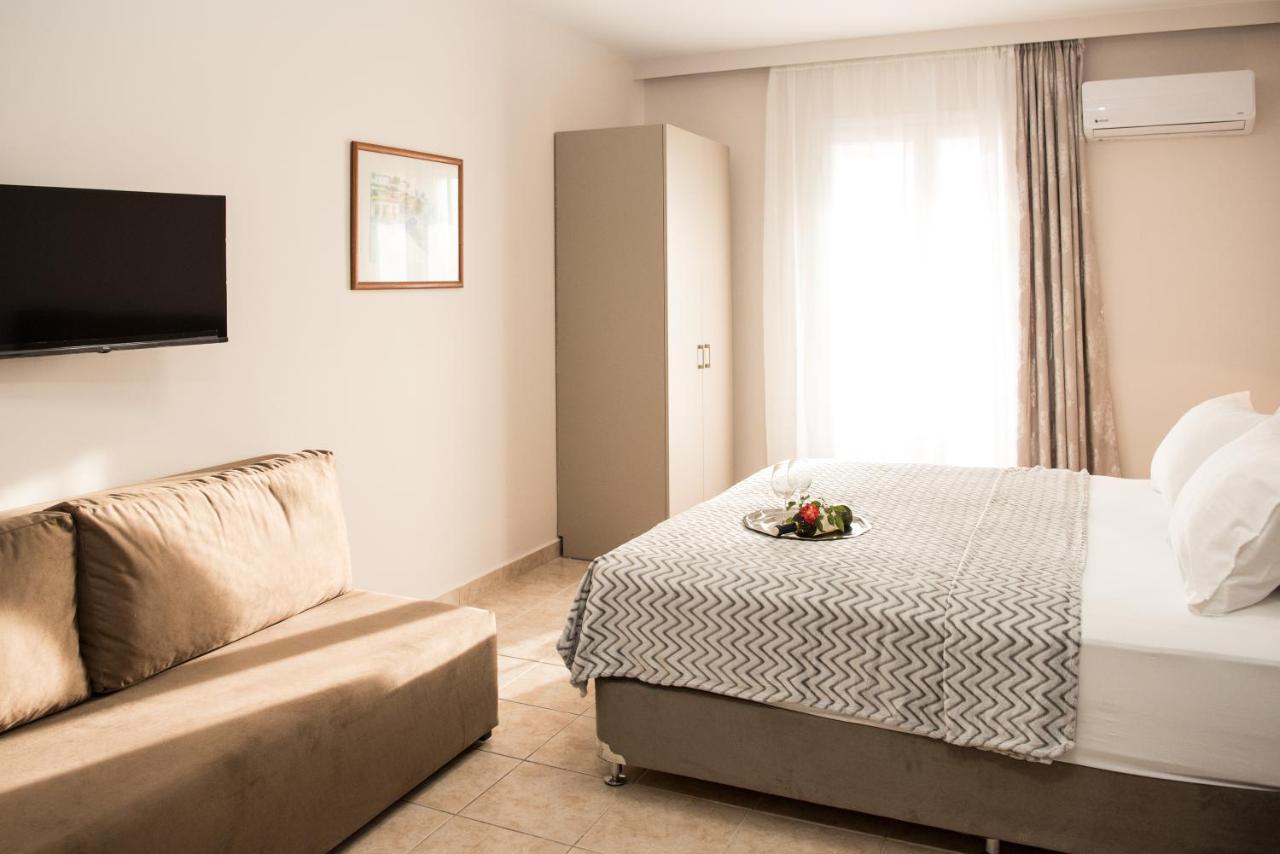 Avyssos Residents Aparthotel Kalamákion Екстериор снимка