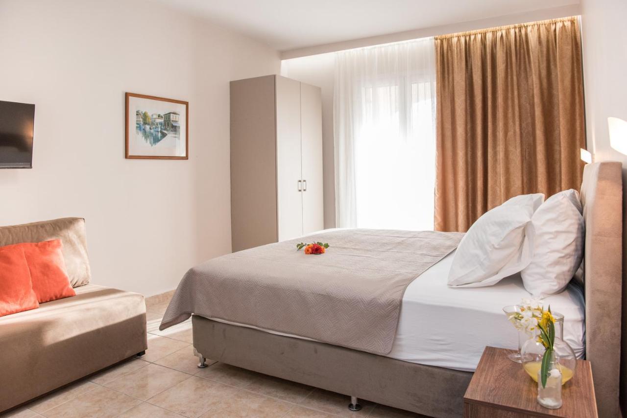 Avyssos Residents Aparthotel Kalamákion Екстериор снимка